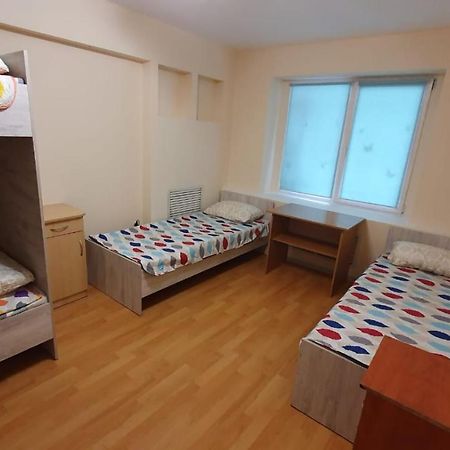 Family Hostel Almaty Eksteriør billede